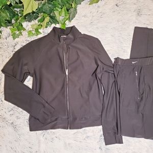 NIKE Tracksuit